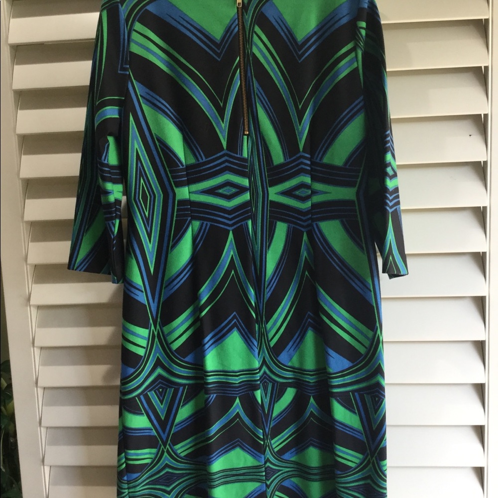 Retro Dress - Picture 4 of 5